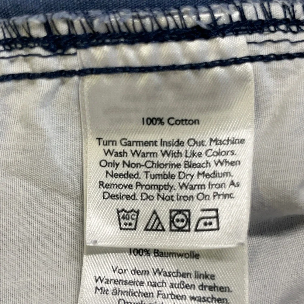 Eddie Bauer ***some wash